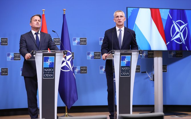NATO, Şi-Zelenskiy görüşmesinden memnun, Ukrayna'ya destekte ısrarlı