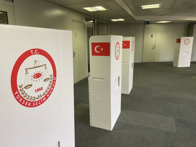 İsviçre'de, Türkiye'deki Cumhurbaşkanı ve Milletvekili Seçimleri için oy verme işlemi yarın başlıyor