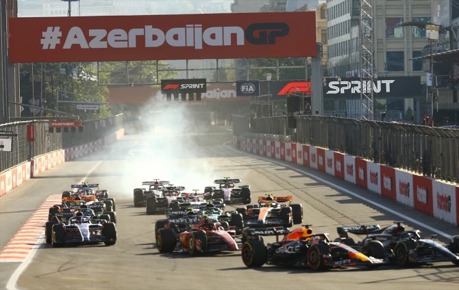Formula 1 Azerbaycan ayağındaki sprint yarışında Perez birinci oldu