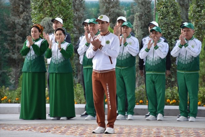 Türkmenistan’da At Bayramı kutlanıyor