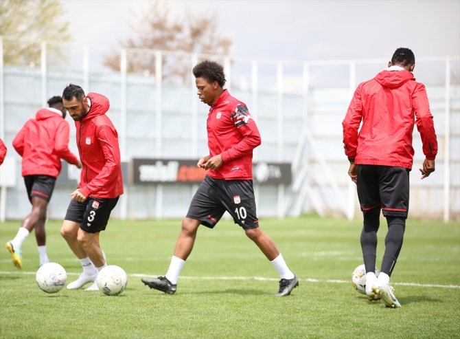 Sivasspor, Ziraat Türkiye Kupası yarı final maçı hazırlıklarına başladı