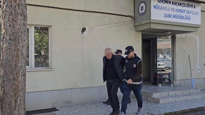 Erzincan'da 8 düzensiz göçmen yakalandı