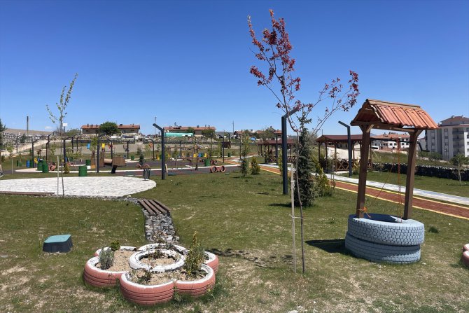 Elazığ'da "Geri Dönüşüm Parkı"na zarar verilmesine vatandaşlar tepkili