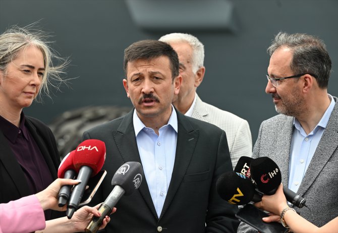 Gençlik ve Spor Bakanı Kasapoğlu, TCG Anadolu'yu ziyaret etti: