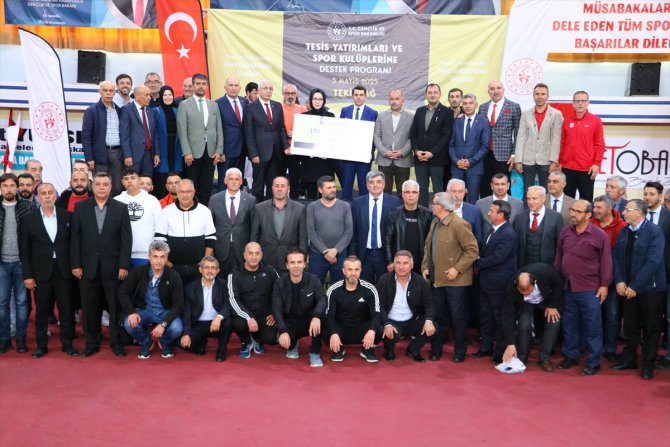 Trakya'da 407 spor kulübüne yaklaşık 9,5 milyon lira nakdi yardım yapıldı