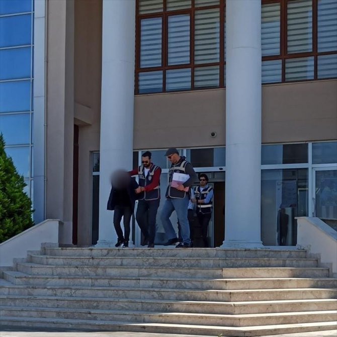 Antalya'da hırsızlık yaptıkları iddiasıyla yakalanan 3 şüpheli tutuklandı