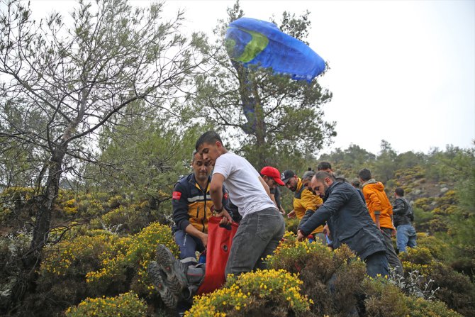 Fethiye'de rüzgarda sürüklenerek düşen 16 yamaç paraşütünden 14'üne ulaşıldı