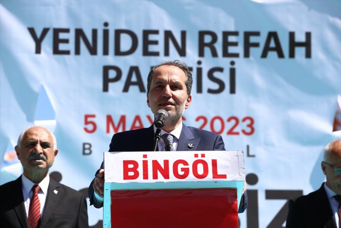 Yeniden Refah Partisi Genel Başkanı Erbakan, Bingöl'de konuştu: