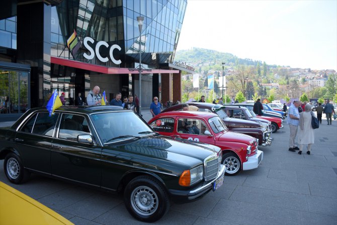 Bosna Hersek'te 21. Uluslararası Klasik Otomobil Buluşması yapıldı