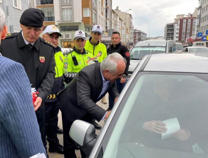 İçişleri Bakan Yardımcısı Ersoy, Sinop'ta trafik denetimine katıldı