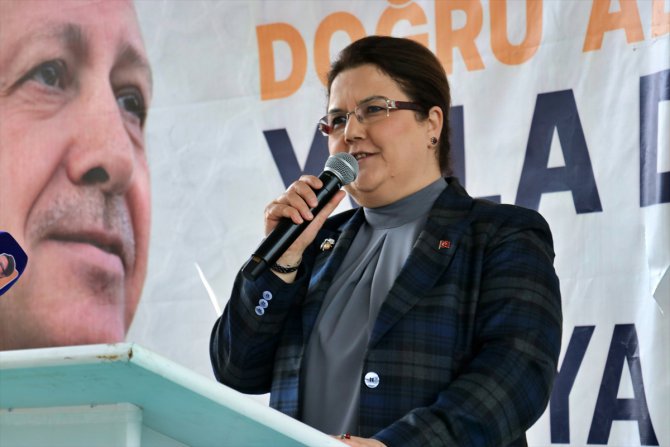Aile ve Sosyal Hizmetler Bakanı Yanık, Osmaniye'de vatandaşlara hitap etti: