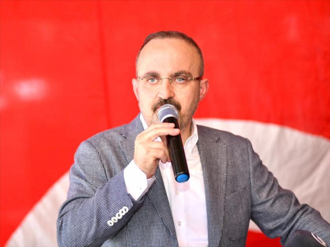 AK Parti Grup Başkanvekili Turan, Gökçeada'da seçim koordinasyon merkezi açılışında konuştu:
