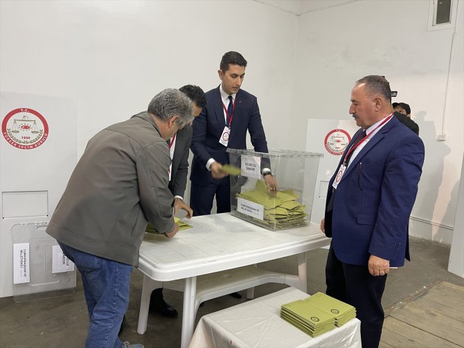 Cezayir’de, Türkiye'deki 14 Mayıs seçimleri için oy kullanma işlemi sona erdi