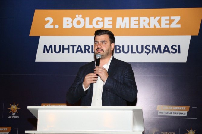 AK Parti'li İnan İzmir'de muhtarlarla bir araya geldi