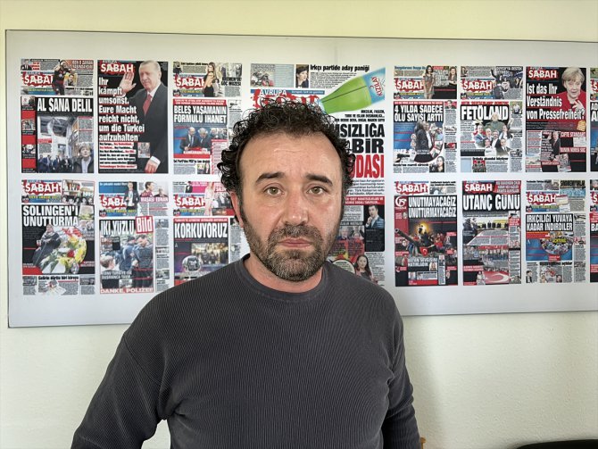 Almanya'da gözaltına alınan Türk gazeteciler serbest bırakıldı