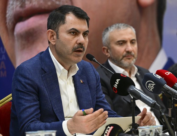 Bakan Kurum Çekmeköy'de genişletilmiş istişare toplantısına katıldı: