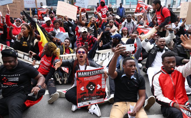 Afrikalı üniversite öğrencilerinden Belçika'ya ayrımcılık protestosu
