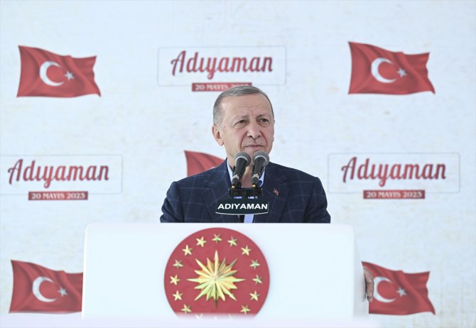 Cumhurbaşkanı Erdoğan, Adıyaman'da konteyner kent ziyaretinde konuştu: (2)