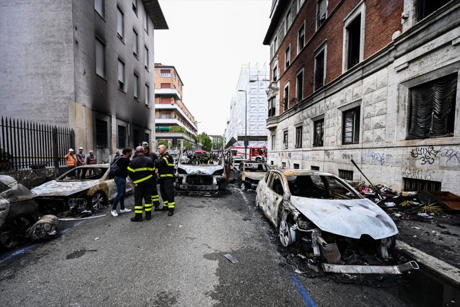 GÜNCELLEME - İtalya'nın Milano kent merkezinde patlama meydana geldi