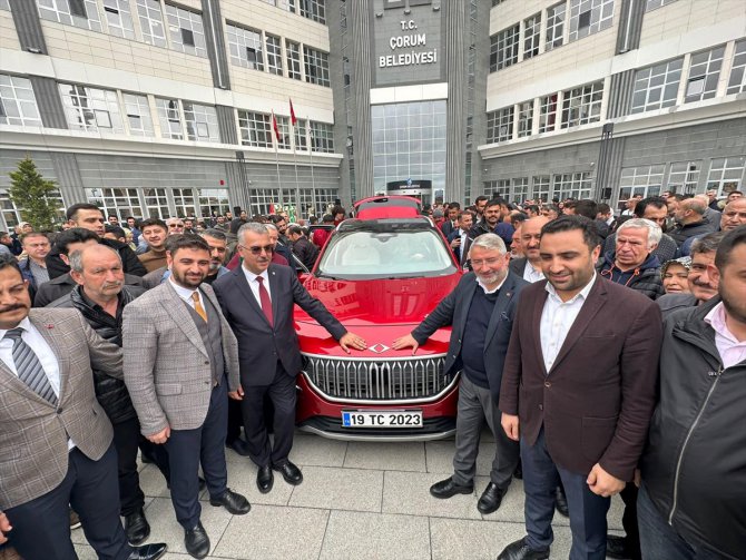 Türkiye'nin yerli otomobili Togg, Çorum'da tanıtıldı
