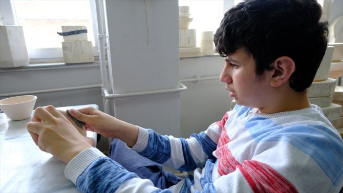 Kırklareli'nde özel gereksinimli öğrenciler atıkları geri dönüşüme kazandırıyor