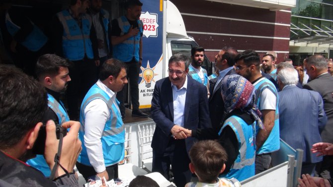 TBMM Plan ve Bütçe Komisyonu Başkanı Yılmaz, Bitlis'te ziyaretlerde bulundu:
