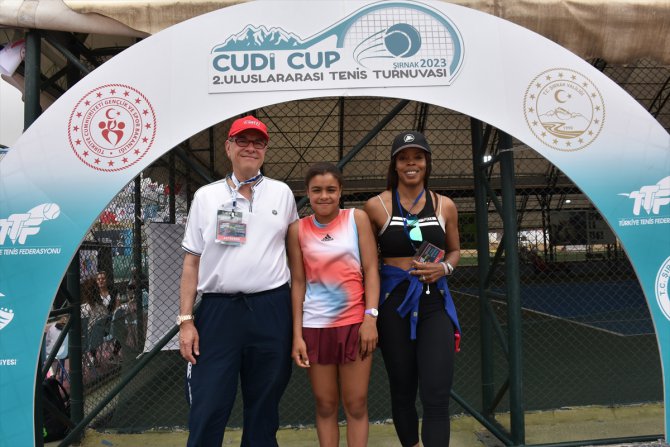 2. Uluslararası Cudi Cup Tenis Turnuvası, birinci tur müsabakalarıyla devam etti