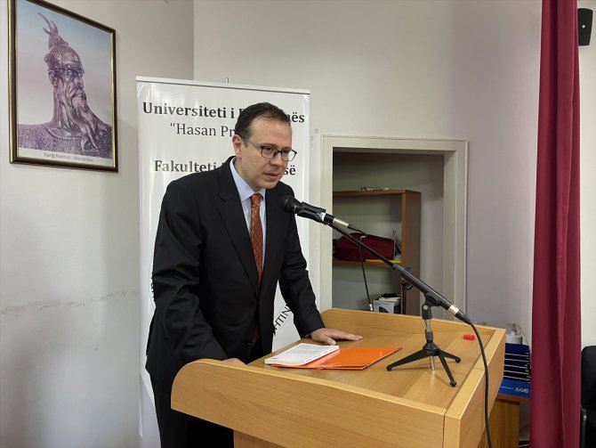 Hasan Priştina Üniversitesi Şarkiyat Bölümünün 50. kuruluş yıl dönümü