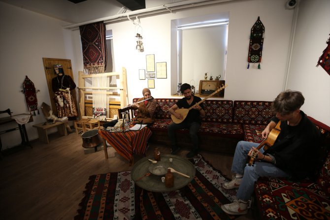 Muş'taki müzeler Malazgirt Zaferi'nden Milli Mücadele'ye uzanan dönemde yolculuğa çıkarıyor