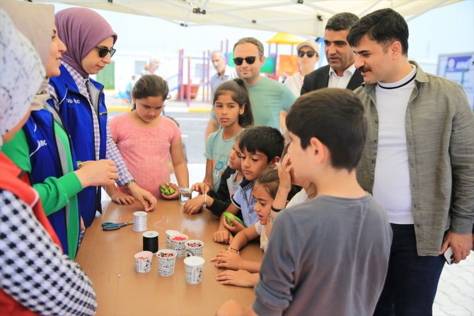 Diyarbakır'da depremzede çocuklar için Bilim Şenliği düzenlendi