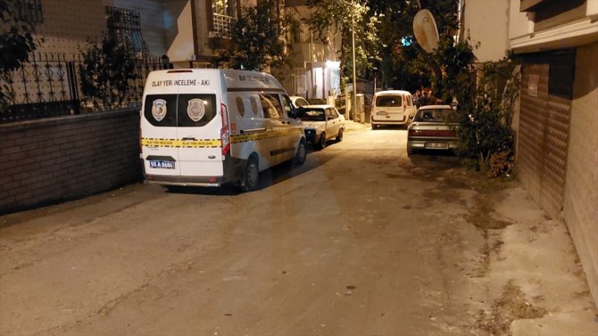 Samsun'da binanın 3. katından düşen genç ağır yaralandı
