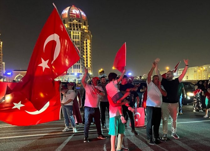 Katar'da Cumhurbaşkanı Erdoğan'ın seçim zaferi kutlandı