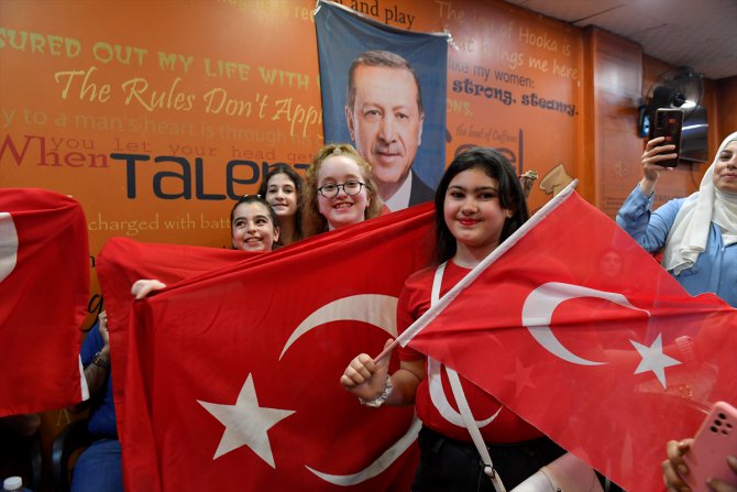 Lübnan'da Erdoğan'ın seçim zaferi kutlandı