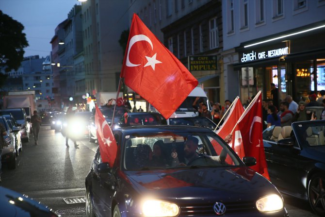 Cumhurbaşkanı Erdoğan’ın seçim başarısı Avusturya’da coşkuyla kutlandı