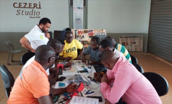 TİKA, Gana'da dijital tasarım ve üretim laboratuvarı açtı