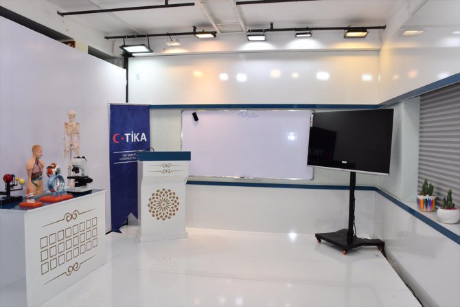 TİKA, Herat'ta uzaktan eğitim için televizyon kanalına stüdyo kurdu