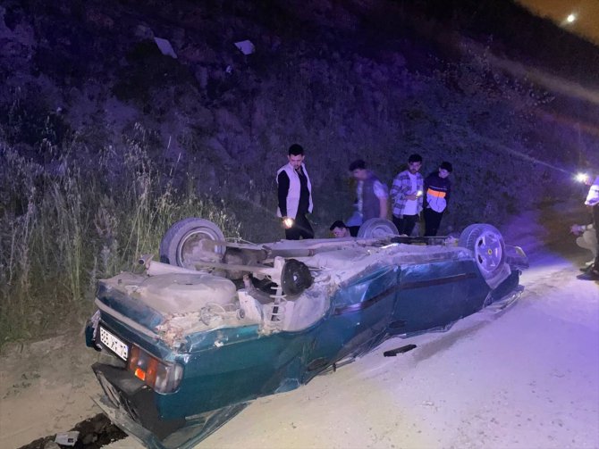 Sakarya'da iki otomobilin çarpışması sonucu 1 kişi ağır yaralandı