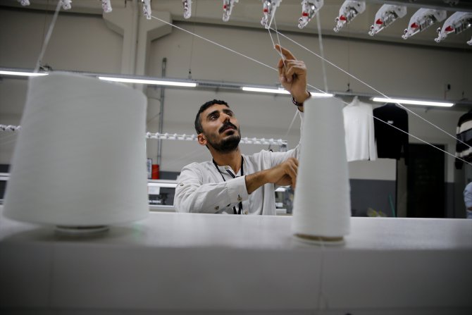 "Çalışan ve Üreten Gençler Programı" kapsamında Diyarbakır'da 7 fabrika tamamlandı