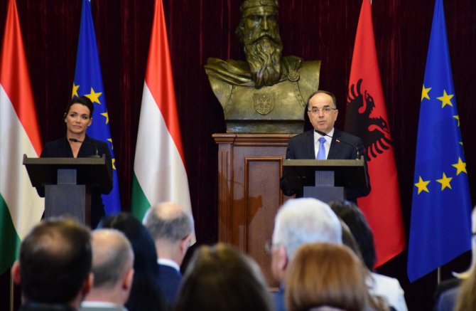 Macaristan Cumhurbaşkanı Novak, Arnavutluk’a resmi ziyaret düzenledi