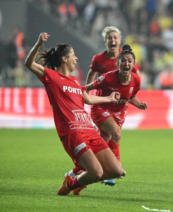 Turkcell Kadın Futbol Süper Ligi play-off finali