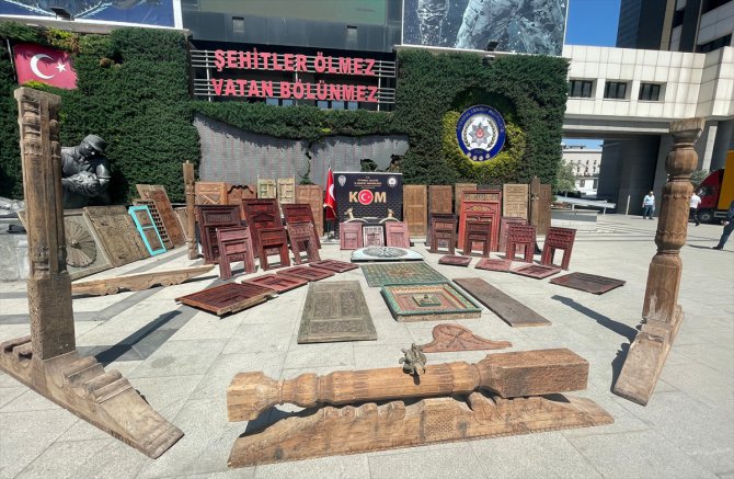 El işçiliği ahşap kapı çaldıkları belirtilen 3 zanlı İstanbul'da yakalandı