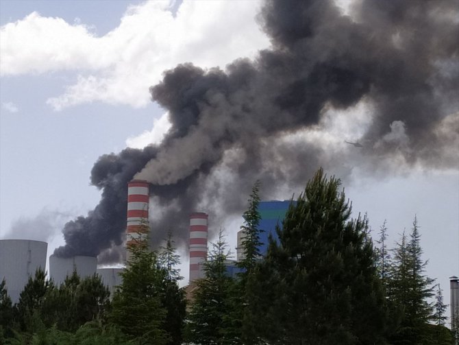 GÜNCELLEME - Afşin-Elbistan B Termik Santrali'nde çıkan yangına ekiplerce müdahale ediliyor
