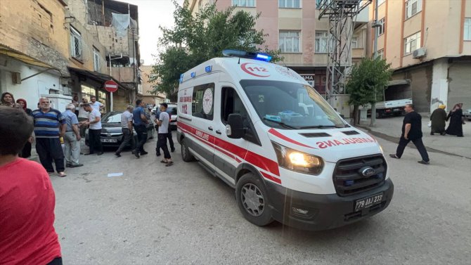 Kilis'te silahlı kavgada 2 kişi yaralandı