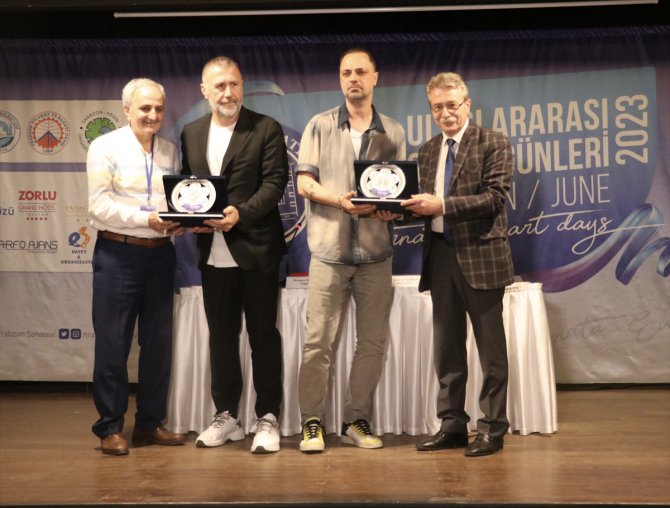Trabzon'da "13. Uluslararası Sanat Günleri" etkinliğinde söyleşi düzenlendi