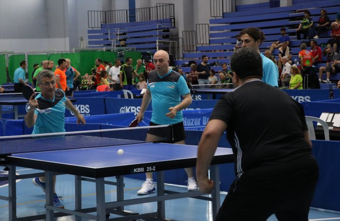 Adana 10. Uluslararası Veteran Masa Tenisi Turnuvası sona erdi