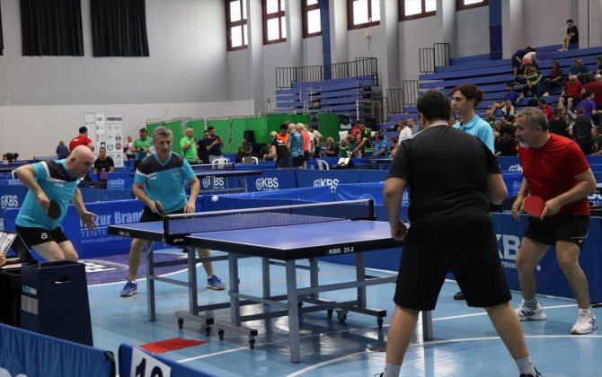 Adana 10. Uluslararası Veteran Masa Tenisi Turnuvası sona erdi