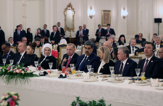Cumhurbaşkanı Erdoğan, Göreve Başlama Töreni'ne katılan liderler onuruna verdiği yemekte konuştu: