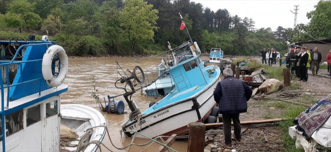 Sinop'ta son 24 saatte metrekareye 150 kilogram yağış