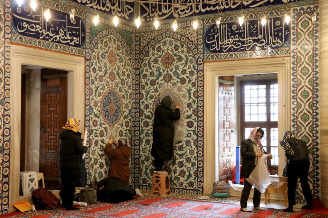 Mimarlık ve güzel sanatlar öğrencileri Selimiye'de restorasyon çalışmalarını yakından izliyor