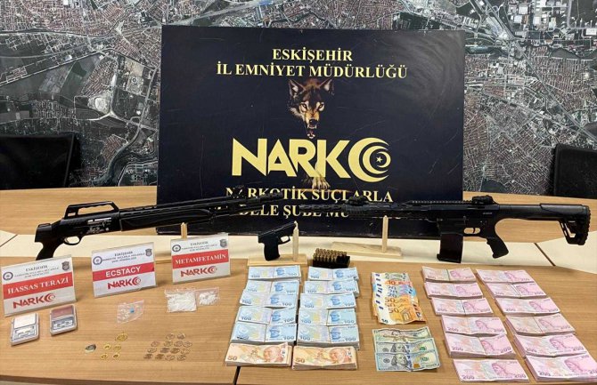 Eskişehir'deki uyuşturucu operasyonunda yakalanan 5 şüpheli tutuklandı